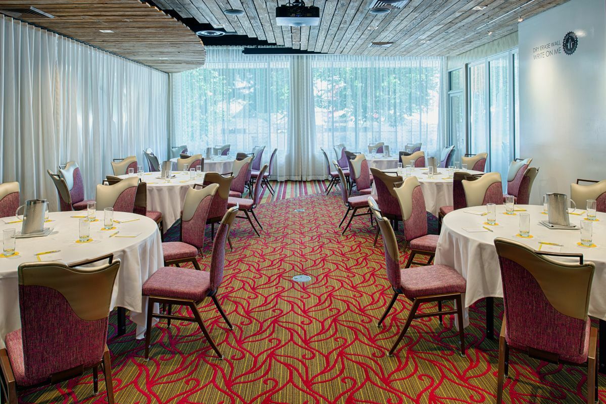 Staypineapple, Hotel Rose, Downtown Portland Exterior foto